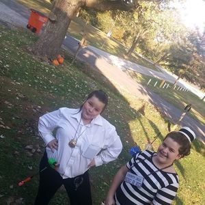 Meet your Posher, Chlover